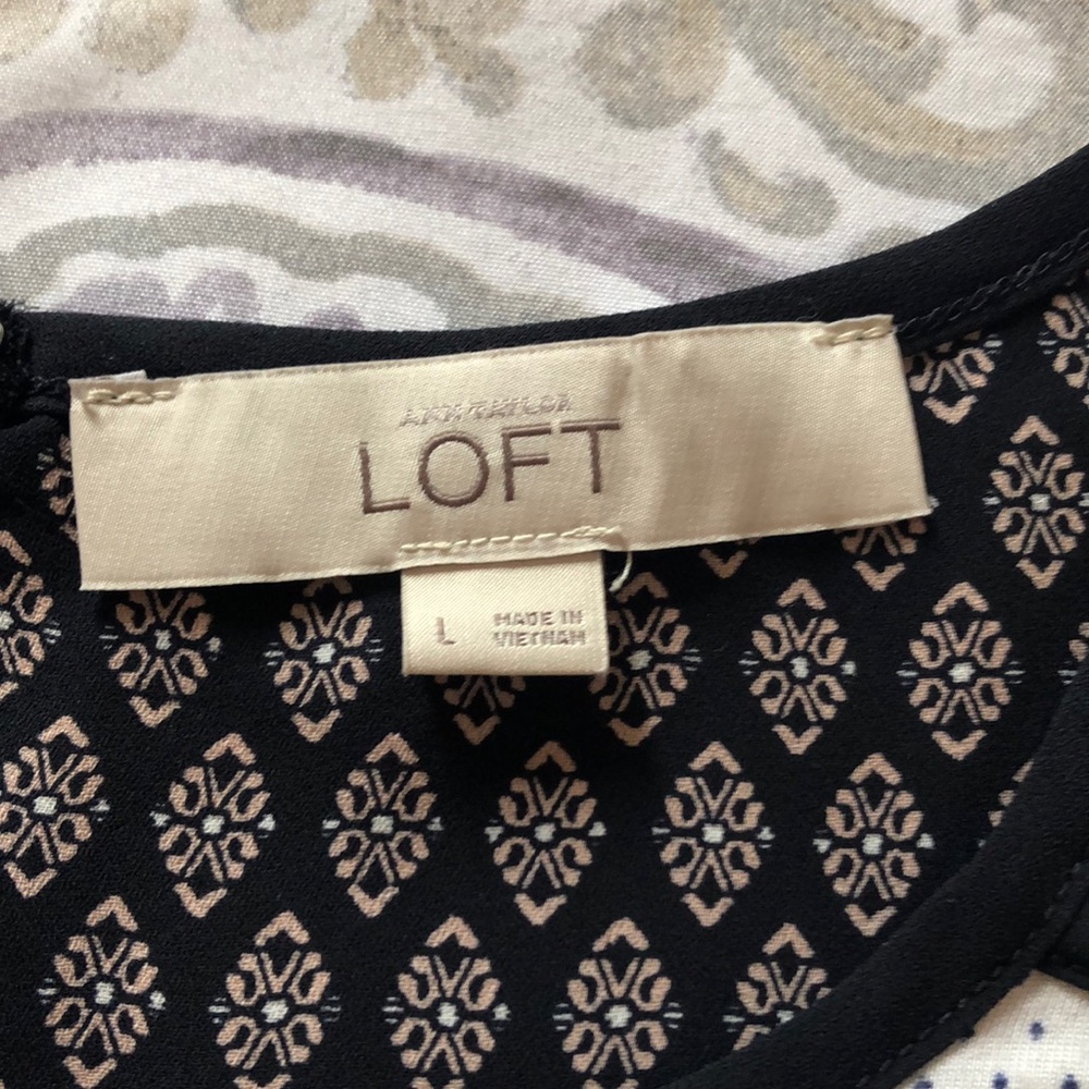 Patterned tank - Picture 4 of 5